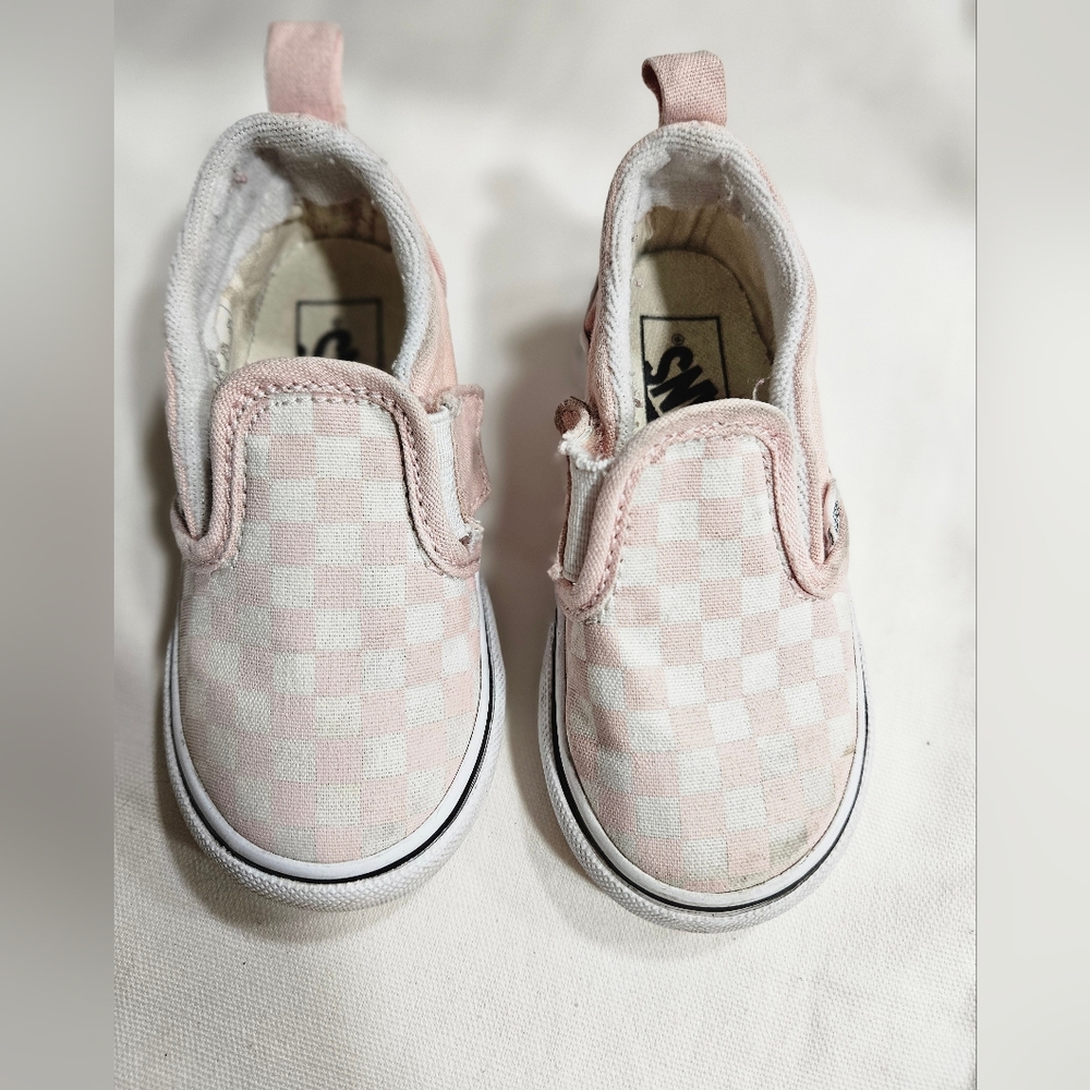 Vans Kids Light Pink Checkered Slip-On Sneakers